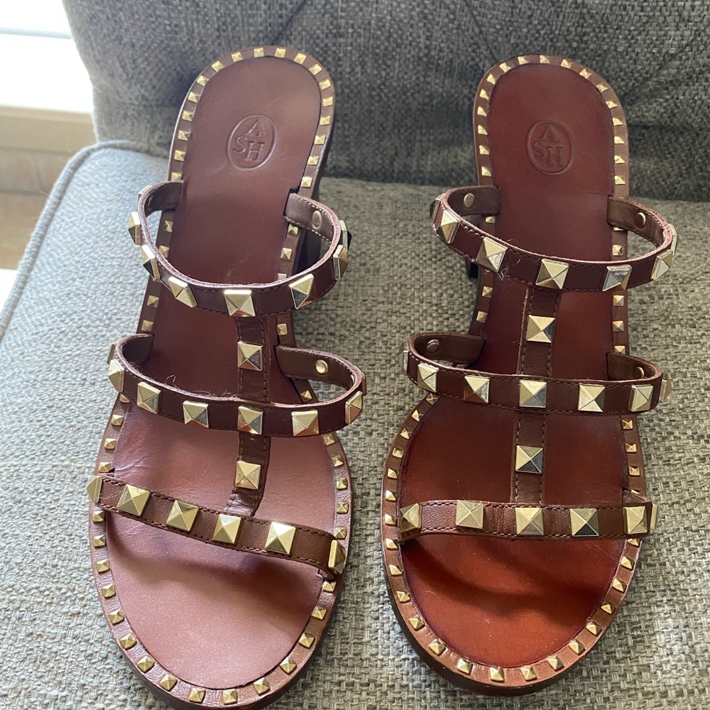 Camel studded sandals